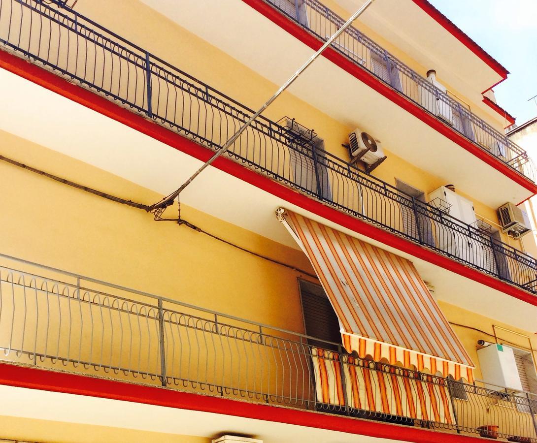 Al Borgo Hotell Gela Exteriör bild